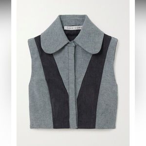 Super cute cropped denim top! Two tone denim. Never worn! Size xs!